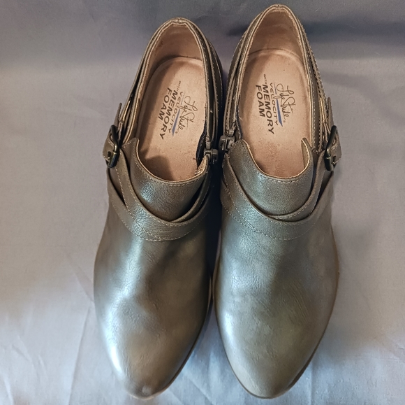 🤎"Adley" Life Stride Velocity with Memory Foam Taupe Booties, size 7 - Picture 5 of 10